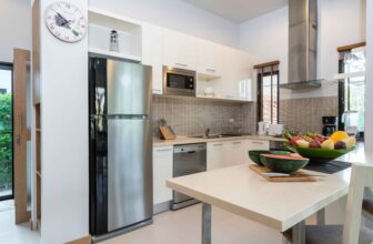 why is my samsung refrigerator not cooling